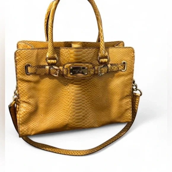 Michael Kors | Bags | Michael Kors Yellow Snake Print Womens  display picture 1